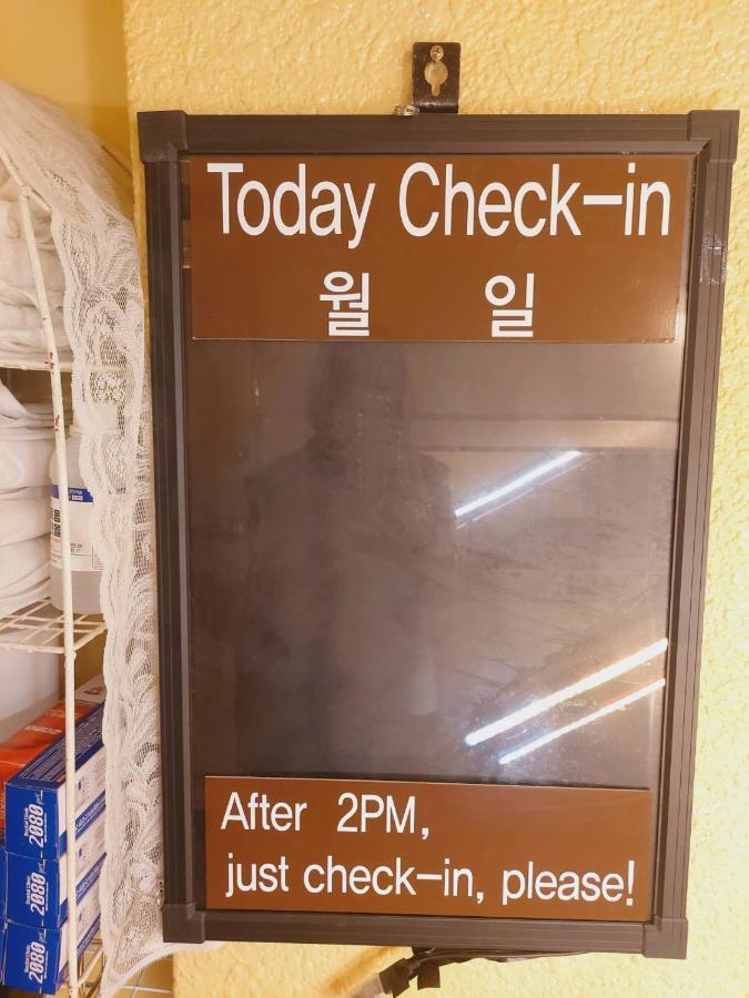 Seoul Guesthouse Foreigners Only Екстериор снимка
